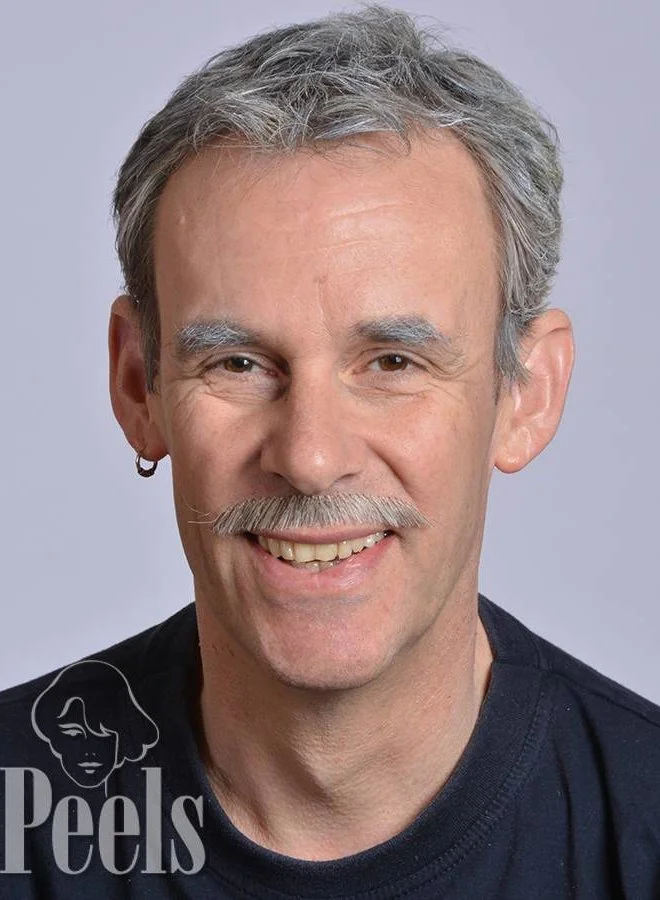 Kryolan Handgeknoopte Snor Van Echt Haar, Smal Dun, Type 9213 6 Kryolan Handgeknoopte Snor Van Echt Haar, Smal Dun, Type 9213 - Afbeelding 4